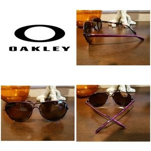 Oakley Aviator sunglasses